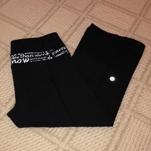 Lululemon Reversible Manifesto Groove Crop